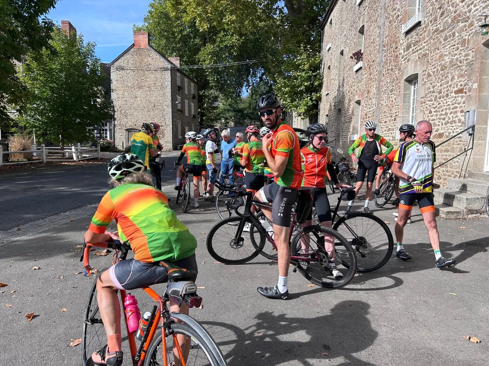 Journée du cyclo club de Villaines la Juhel 9