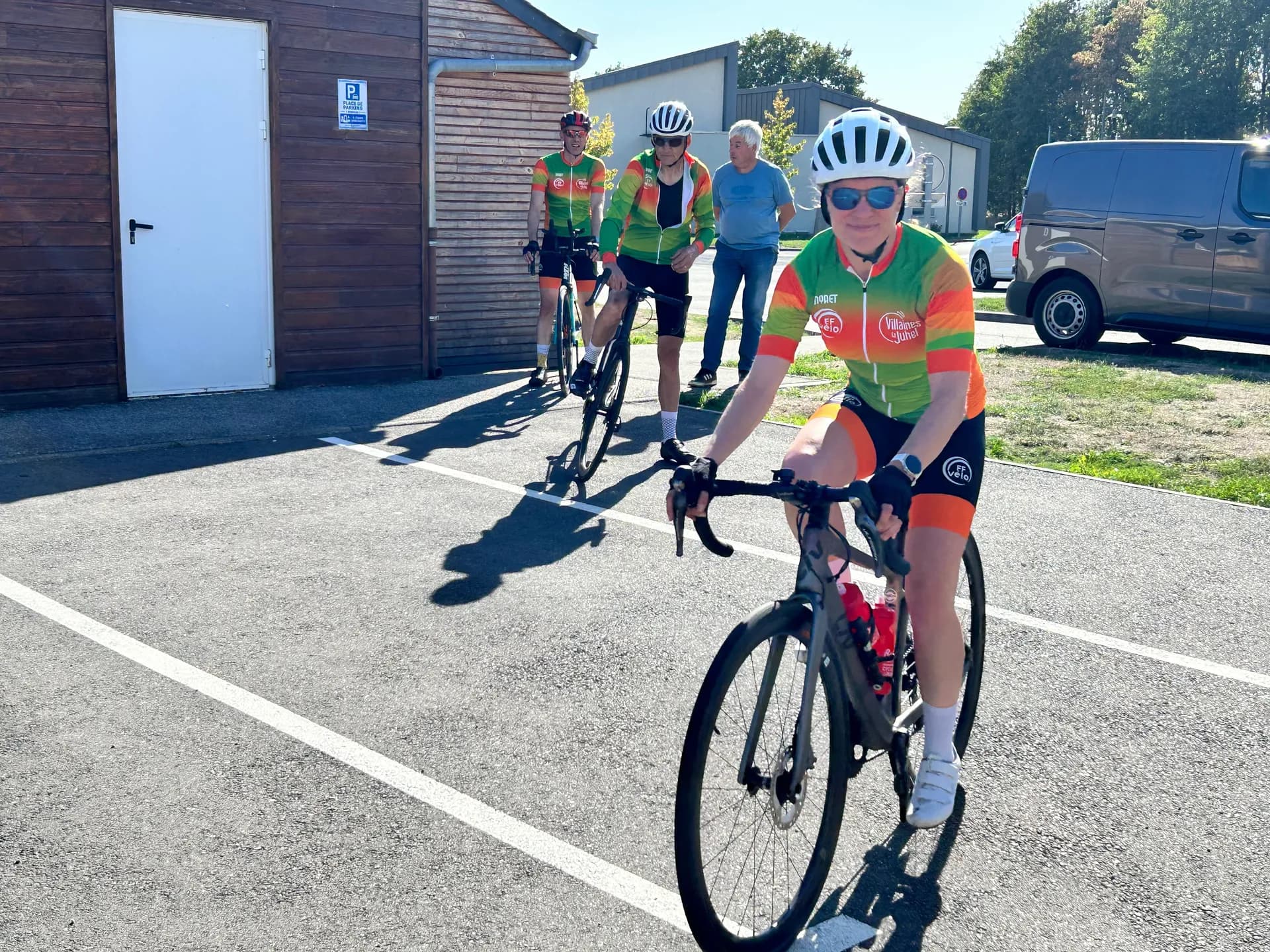 Journée du cyclo club de Villaines la Juhel 24