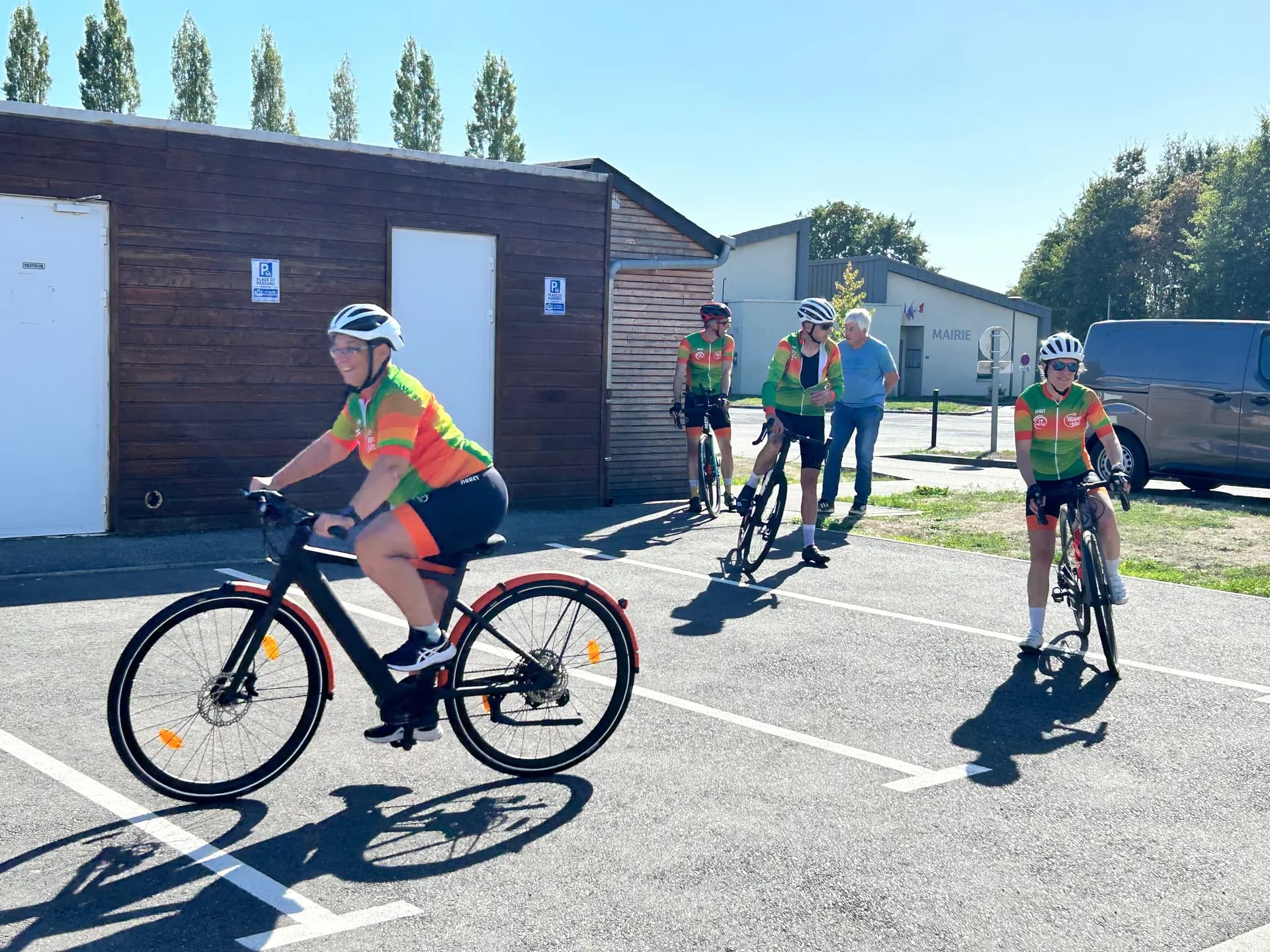 Journée du cyclo club de Villaines la Juhel 25